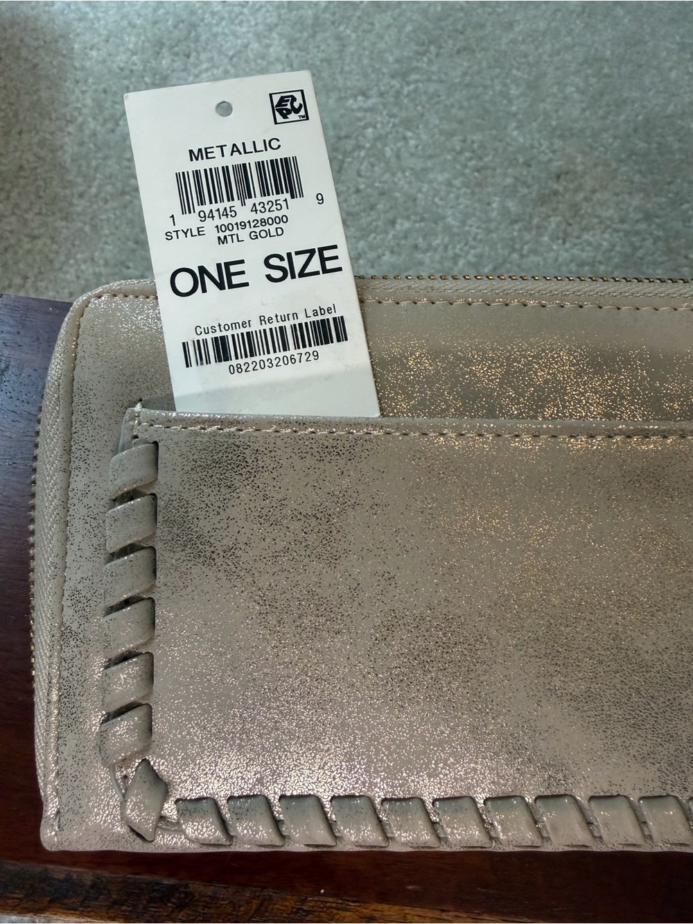 Shimmery Metallic Silver Wallet - Picture 4 of 7